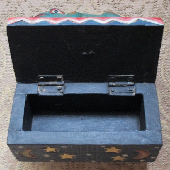 frog - trinket box - Picture 2 of 3